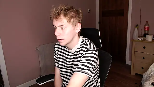 scottishtwink01 online show from 09-18-25, 02:31