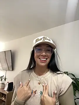 Snapshot of gaby_wild_fire chatting on 09-20-25, 06:13 gaby wild fire online show from 09-20-25, 06:13
