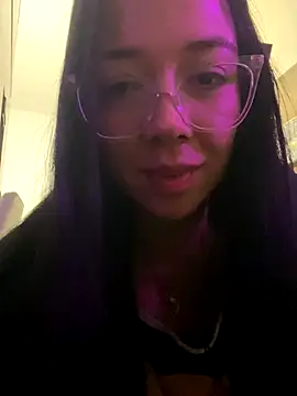 Snapshot of gaby_wild_fire chatting on 09-29-25, 03:28 gaby wild fire online show from 09-29-25, 03:28