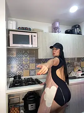 Snapshot of gaby_wild_fire chatting on 09-26-25, 03:41 gaby wild fire online show from 09-26-25, 03:41
