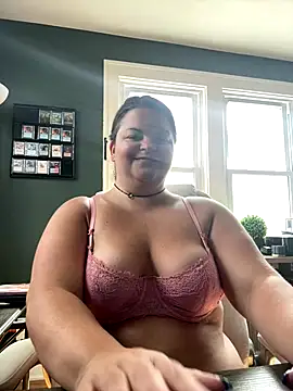 PlayWithBrittany online show from 09-14-25, 07:03