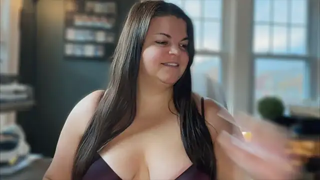 PlayWithBrittany online show from 11-09-25, 07:18