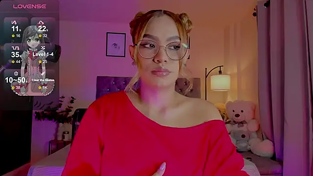 Snapshot of OxanaFedorova1- chatting on 05-23-26, 08:30 OxanaFedorova1- online show from 05-23-26, 08:30