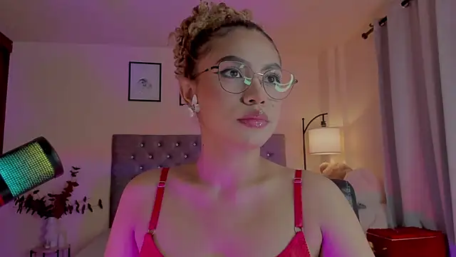 OxanaFedorova1- online show from 12-02-25, 08:32