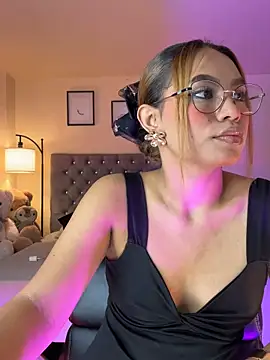 OxanaFedorova1- online show from 04-11-26, 08:34