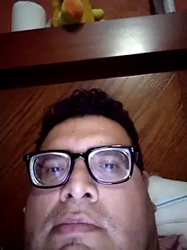 Santiagoqro85 online show from 09-26-25, 05:36