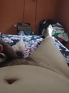 Santiagoqro85 online show from 11-21-25, 03:11