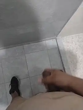 Santiagoqro85 online show from 12-19-25, 05:26