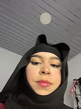 rhizanthella  online show from 10-30-25, 11:23