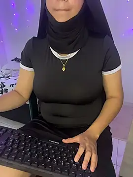 Snapshot of rhizanthella_ chatting on 02-27-26, 10:20 rhizanthella online show from 02-27-26, 10:20