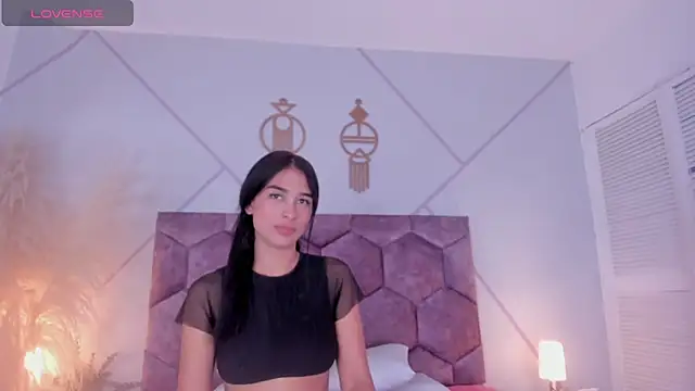 nicol giraldoo online show from 05-08-26, 03:32