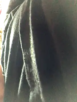 Snapshot of luzmelzinha chatting on 09-19-25, 11:09 luzmelzinha online show from 09-19-25, 11:09