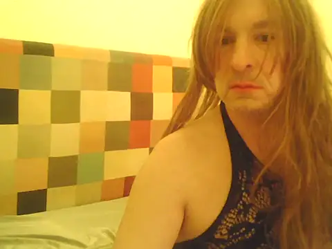 tuplaceroll online show from 11-25-25, 02:56