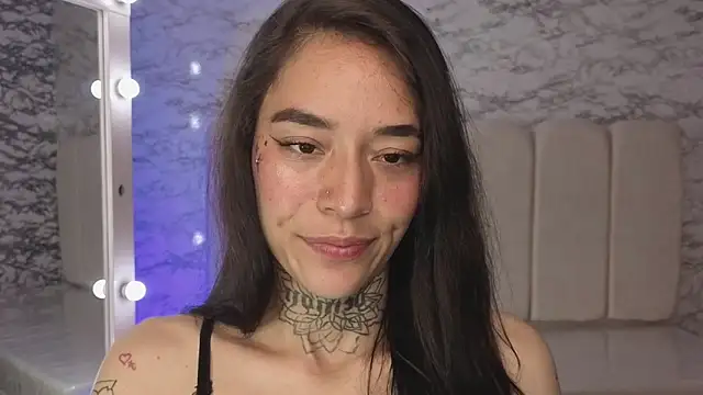 Snapshot of kataleya_t chatting on 09-19-25, 03:54 kataleya t online show from 09-19-25, 03:54
