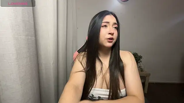 valentinauwu online show from 02-27-26, 02:01