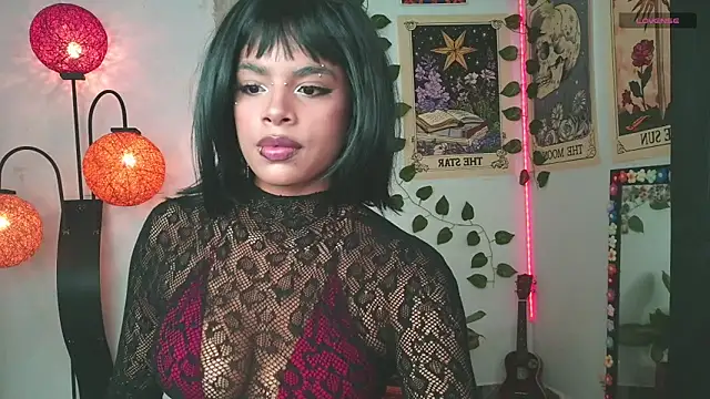 Raven luv online show from 09-12-25, 10:09