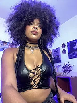 Raven luv online show from 05-15-26, 08:51