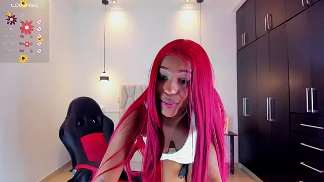 Snapshot of Sweetcampbell chatting on 12-16-25, 03:44 Sweetcampbell online show from 12-16-25, 03:44