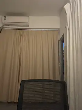 Snapshot of wly2028 chatting on 01-09-26, 12:23 wly2028 online show from 01-09-26, 12:23