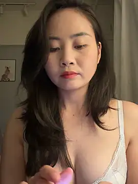 wly2028 online show from 04-04-26, 12:45