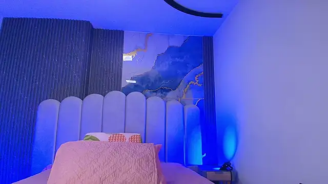 abbyrouss  online show from 12-21-25, 03:08