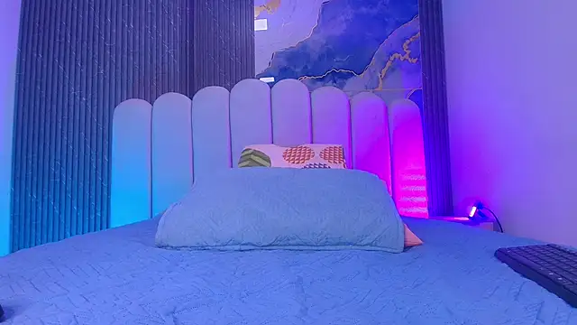 abbyrouss  online show from 01-12-26, 03:13