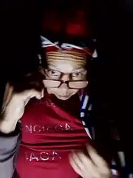 -Xuka-200 online show from 11-21-25, 11:04