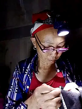 -Xuka-200 online show from 11-09-25, 01:26