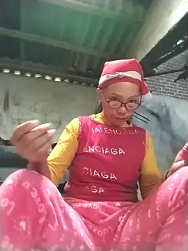 -Xuka-200 online show from 12-23-25, 01:16