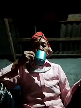 -Xuka-200 online show from 10-23-25, 02:05