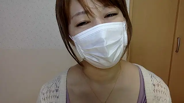 kitty kyoto online show from 10-07-25, 02:51