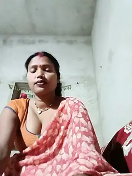 Snapshot of Cm_pooja chatting on 06-20-26, 06:35 Cm pooja online show from 06-20-26, 06:35