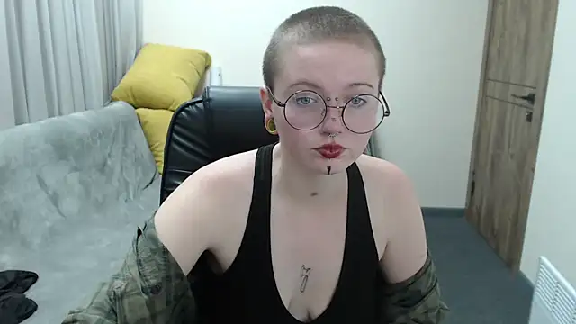 Snapshot of Nika_Snow chatting on 10-01-25, 11:36 Nika Snow online show from 10-01-25, 11:36