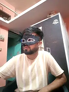 soniriyaa010101 online show from 03-13-26, 08:47