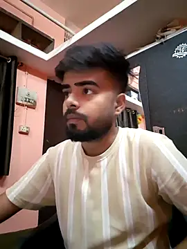 soniriyaa010101 online show from 04-07-26, 08:49