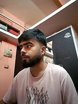 soniriyaa010101 online show from 11-13-25, 09:24