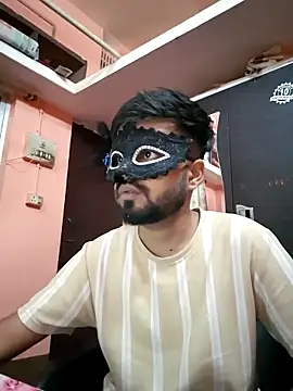 soniriyaa010101 online show from 03-15-26, 11:06