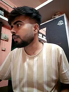 soniriyaa010101 online show from 04-03-26, 09:32