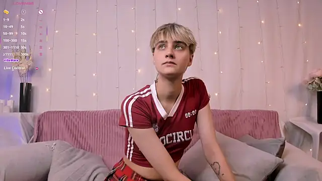 Astrellia online show from 10-10-25, 07:25