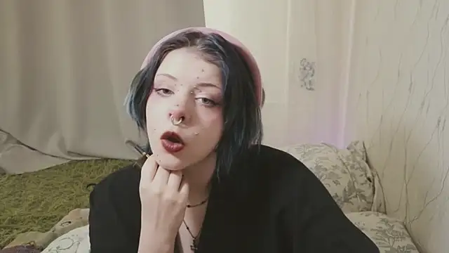 Alice Zev online show from 05-09-26, 01:14