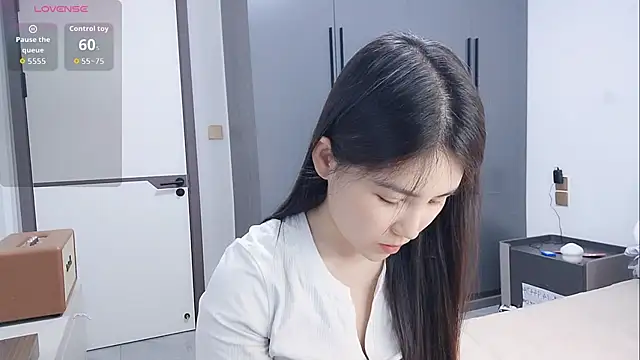 luckckcj online show from 11-30-25, 07:09