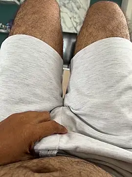 Snapshot of sunnu_97_ chatting on 10-20-25, 05:53 sunnu 97 online show from 10-20-25, 05:53