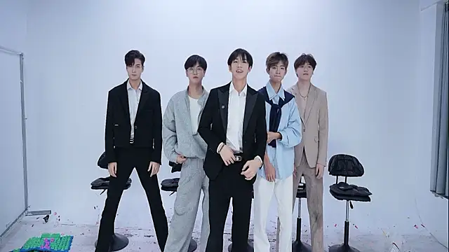 JL-sweetbaby1 online show from 10-10-25, 02:18