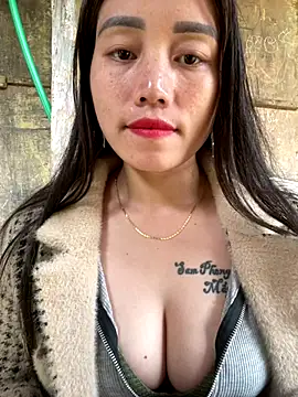 chipp-bong online show from 10-26-25, 01:39