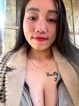 chipp-bong online show from 11-23-25, 01:48