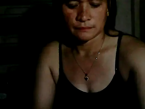 yoursPinayMama1682 online show from 10-06-25, 01:12