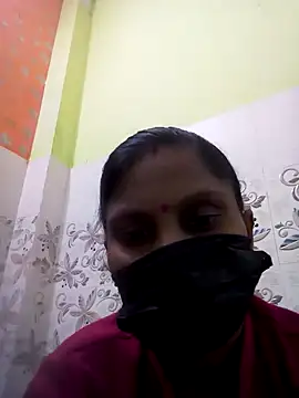 Hotty-arohi online show from 11-08-25, 06:17