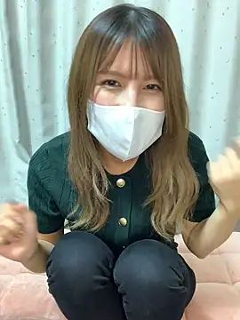 Snapshot of -Hikari-00- chatting on 10-06-25, 01:29 -Hikari-00- online show from 10-06-25, 01:29