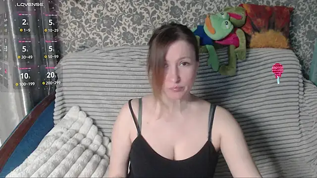 Snapshot of LesanaMagic chatting on 03-31-26, 06:21 LesanaMagic online show from 03-31-26, 06:21