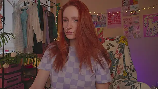 Snapshot of Charming_winky chatting on 11-28-25, 11:10 Charming winky online show from 11-28-25, 11:10